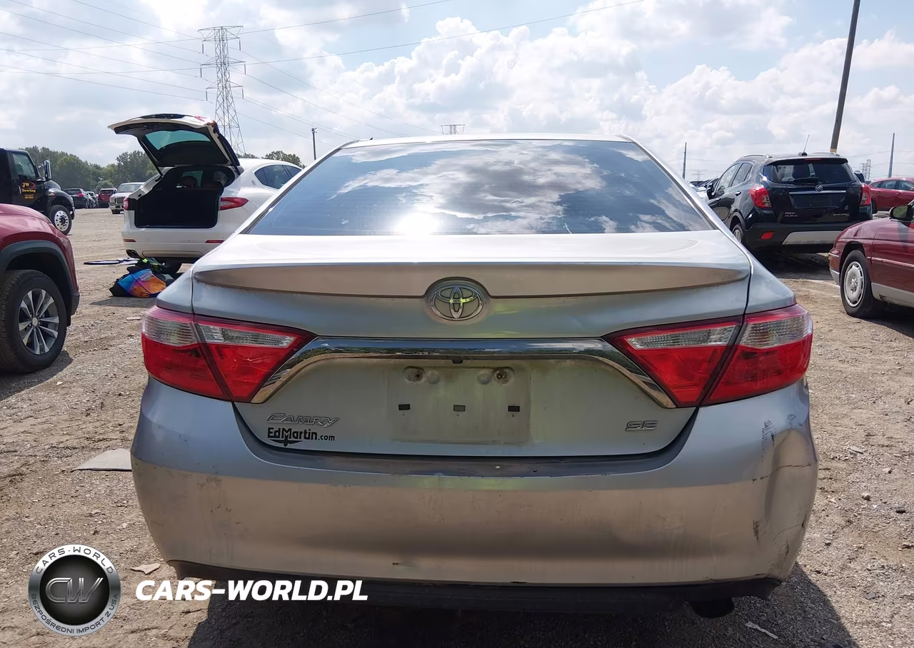 2016 Toyota Camry Se VIN:4T1BF1FK5GU139495 - 16