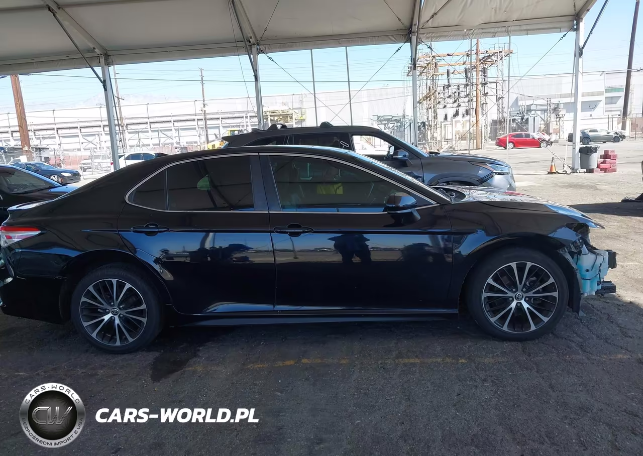 2020 Toyota Camry Se VIN:4T1G11AK9LU368655 - 14