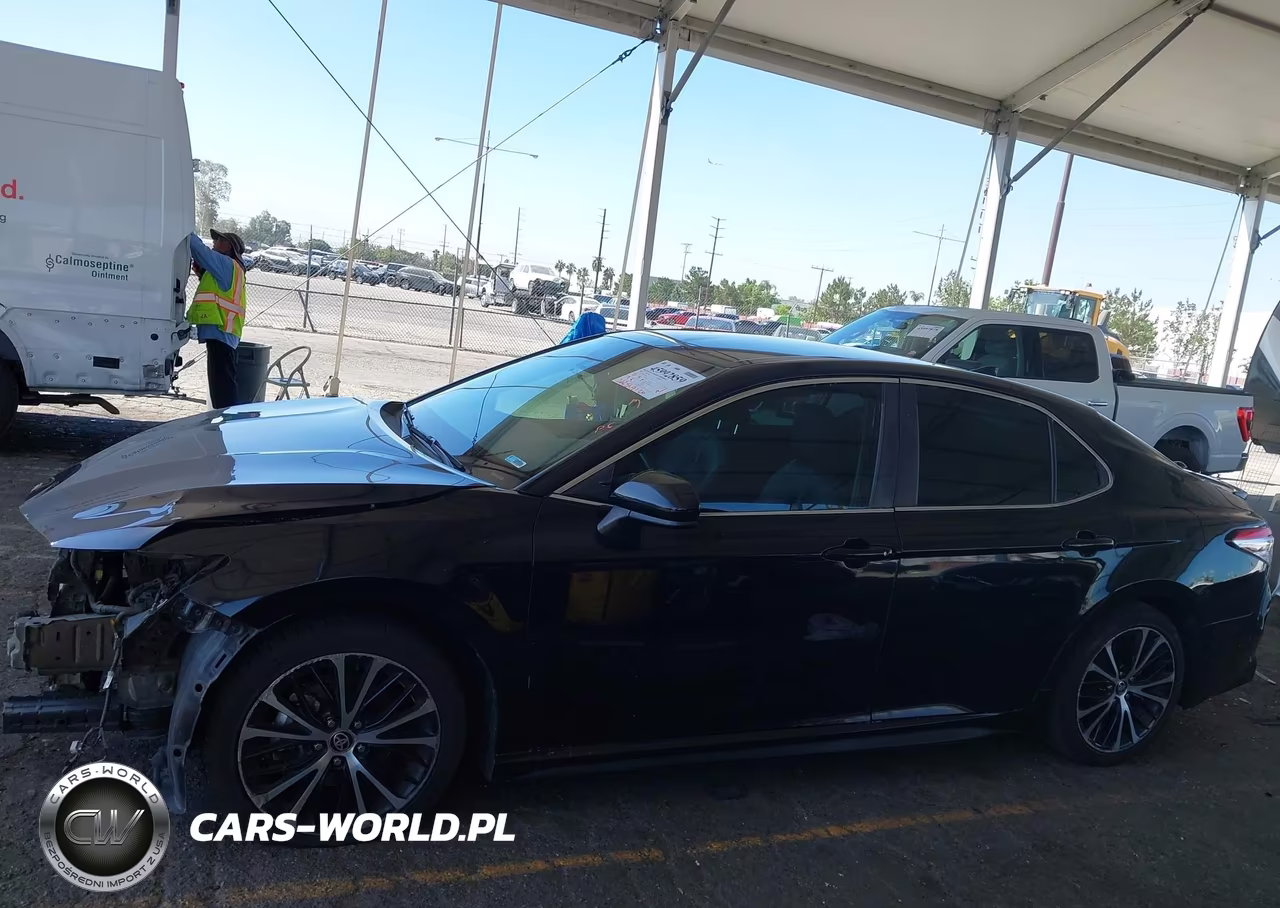 2020 Toyota Camry Se VIN:4T1G11AK9LU368655 - 15
