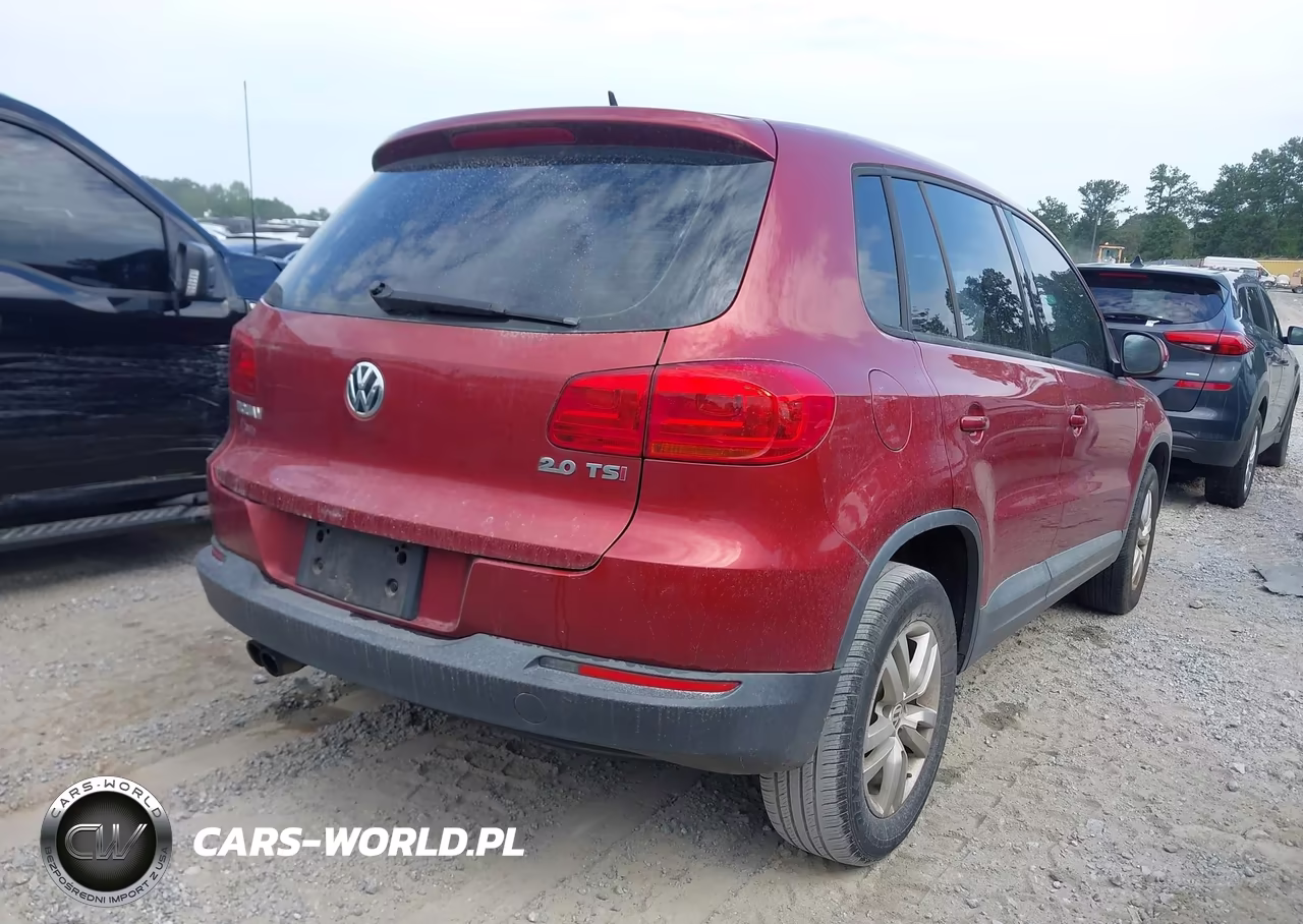 2014 Volkswagen Tiguan S VIN:WVGAV3AX1EW110221 - 4