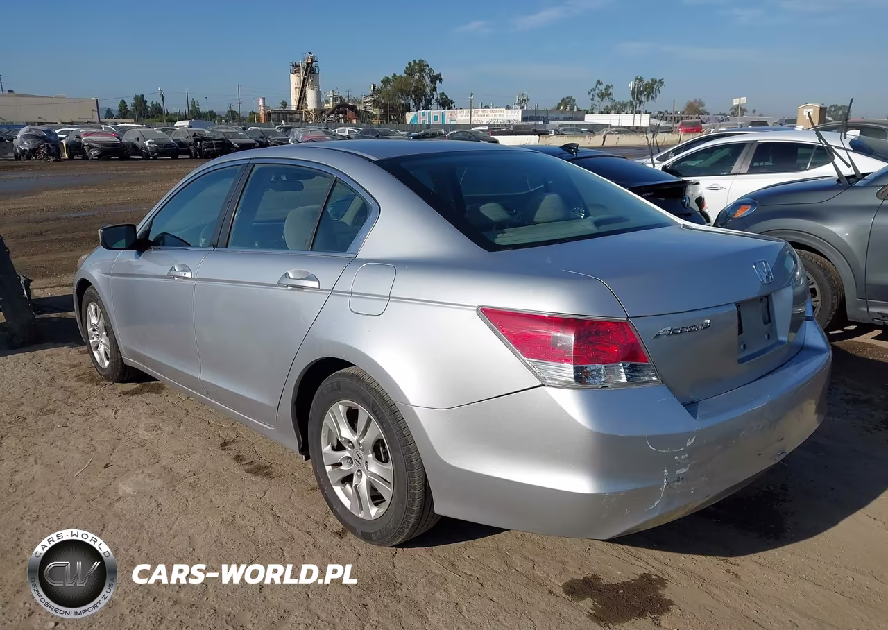 2010 Honda Accord Lxp VIN:1HGCP2F47AA074222 - 3