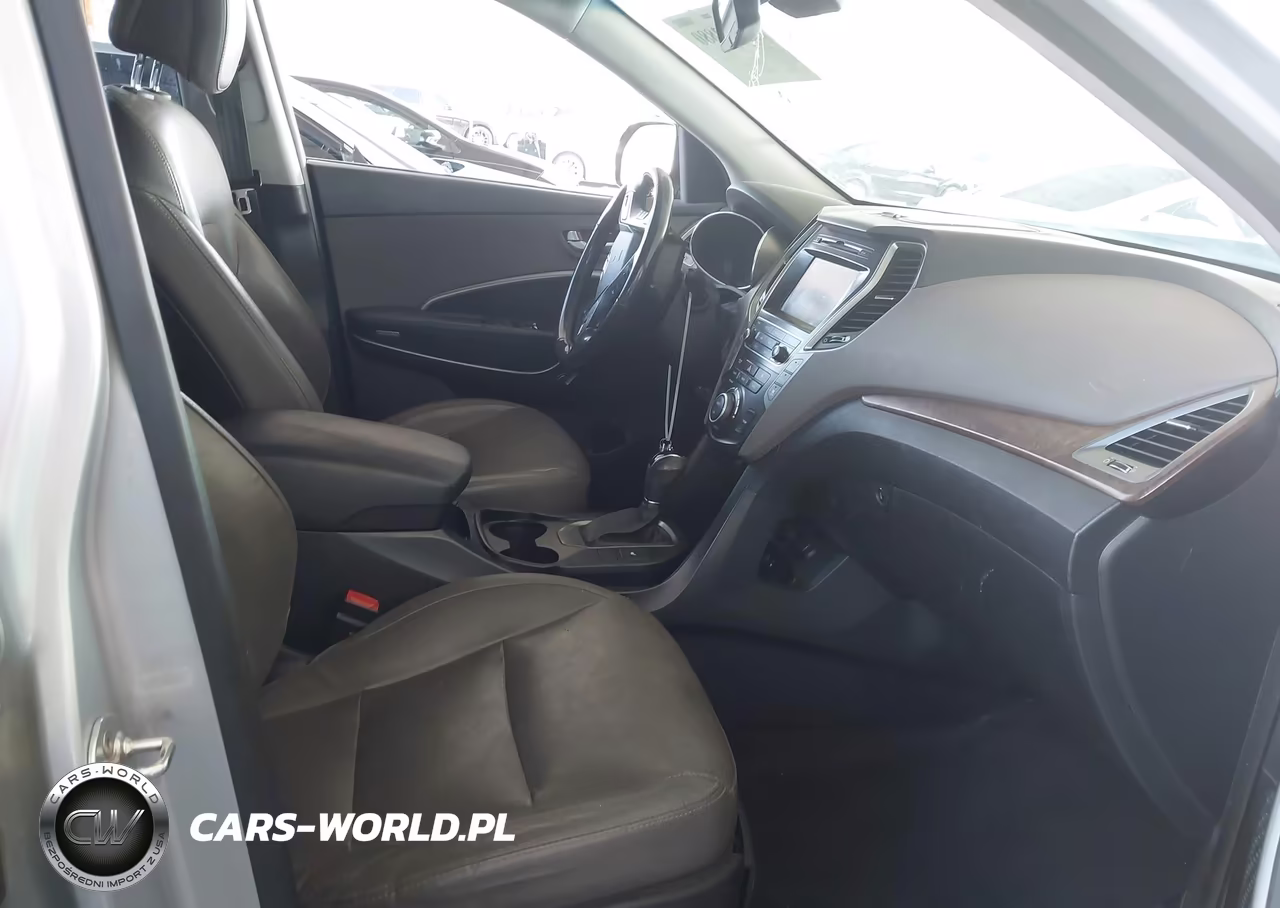2019 Hyundai Santa Fe Xl Se VIN:KM8SN4HFXKU303384 - 5
