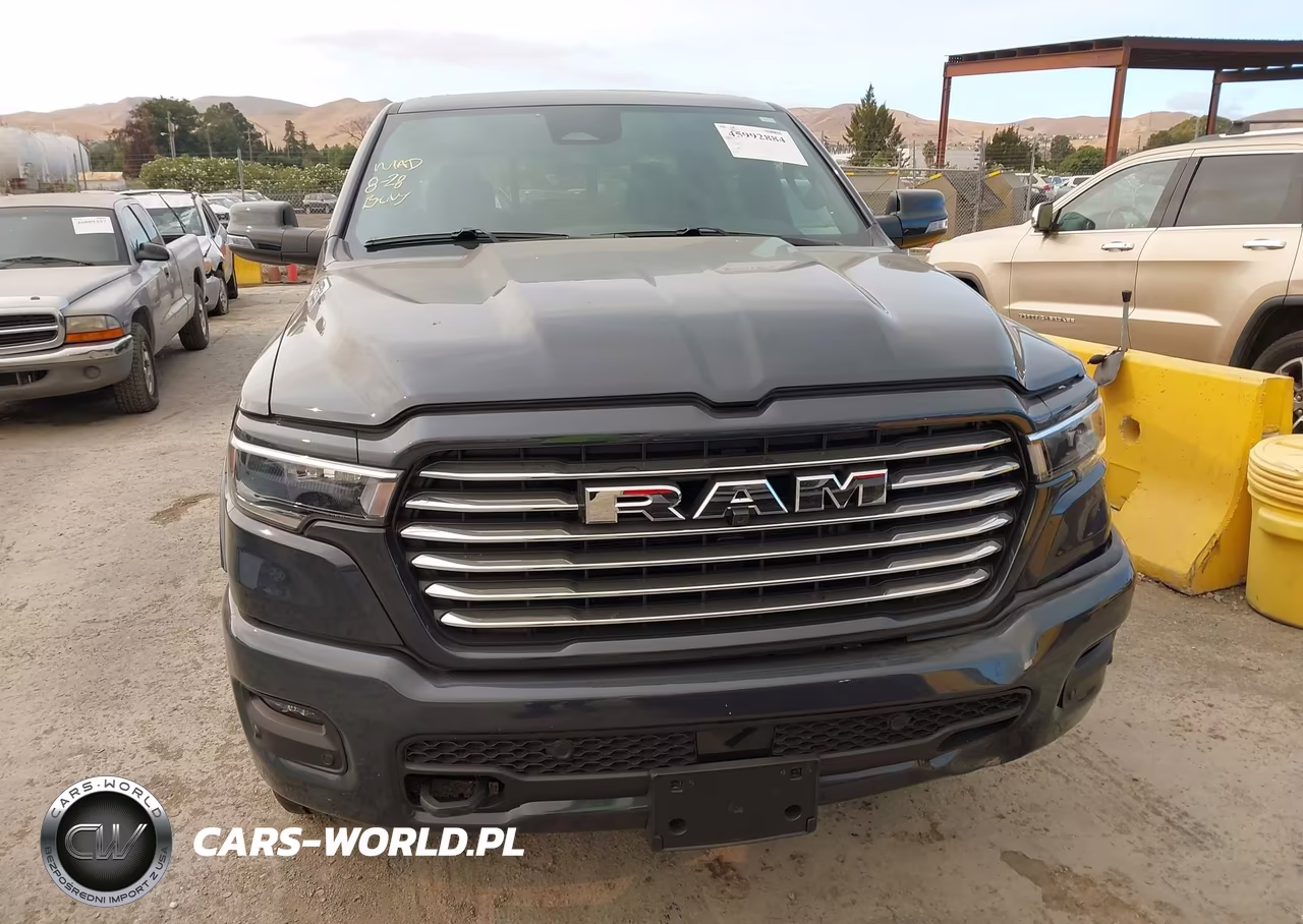 2026 Ram 1500 Laramie 4X4 5'7 Box VIN:1C6SRFJT8TN312821 - 13
