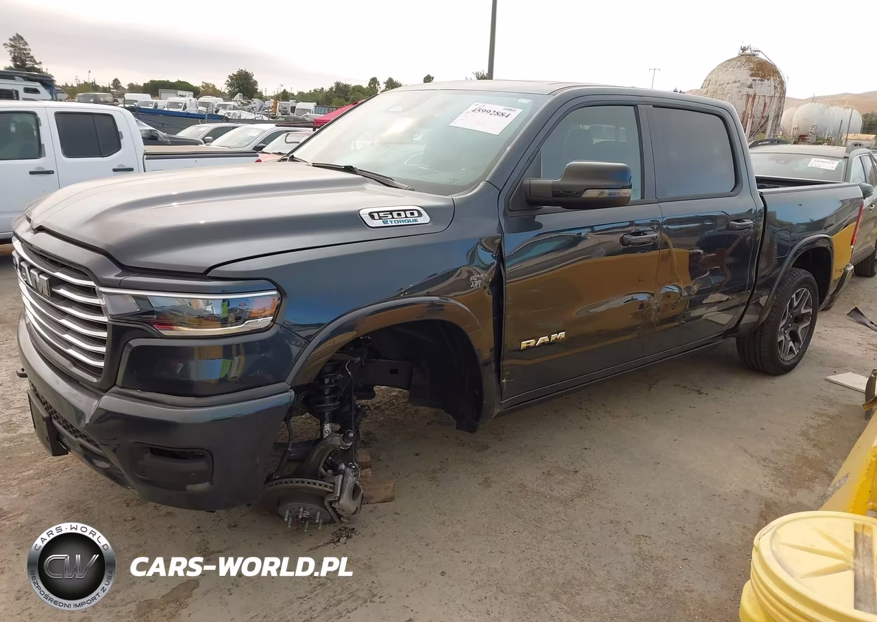 2026 Ram 1500 Laramie 4X4 5'7 Box VIN:1C6SRFJT8TN312821 - 2