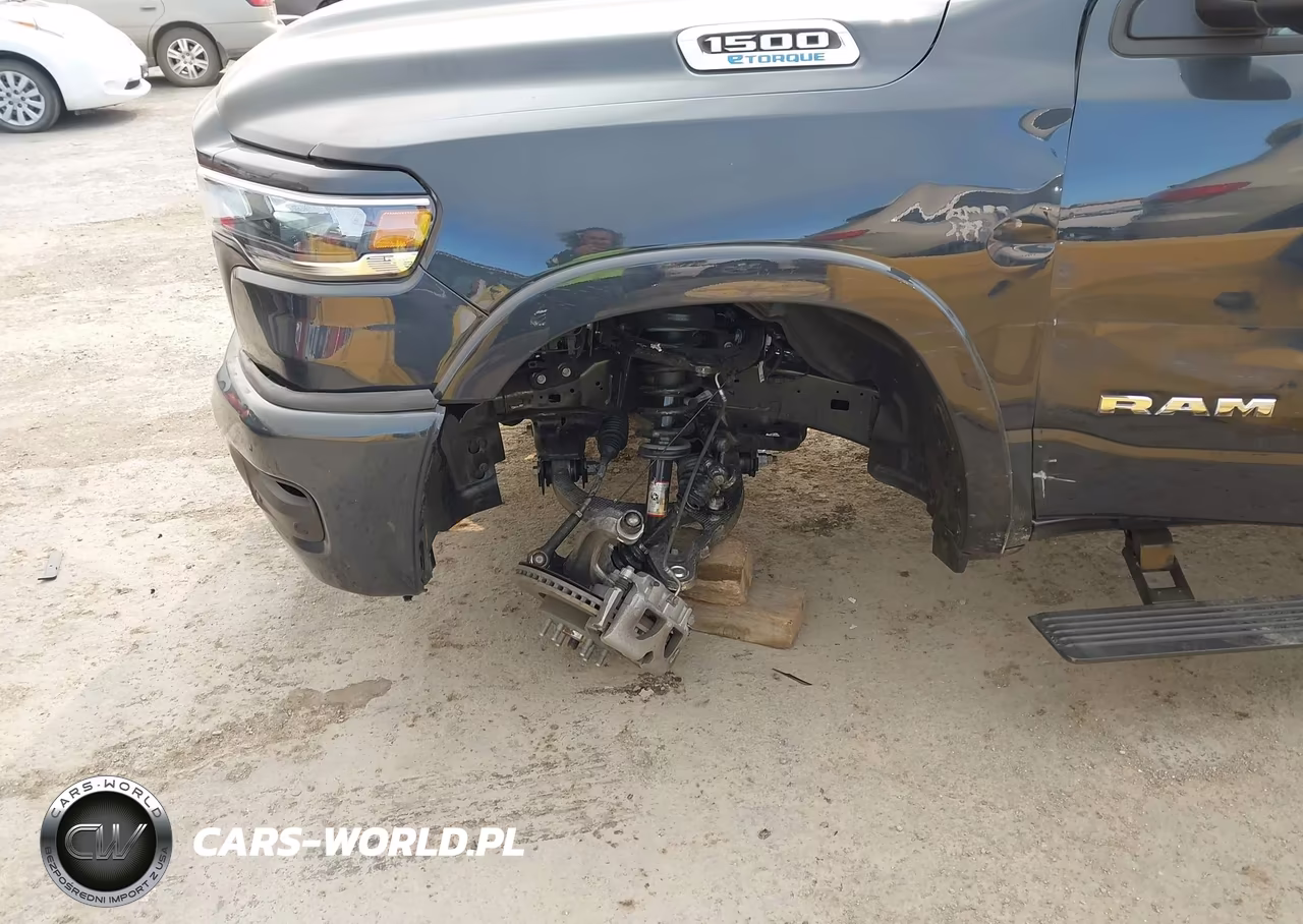 2026 Ram 1500 Laramie 4X4 5'7 Box VIN:1C6SRFJT8TN312821 - 6