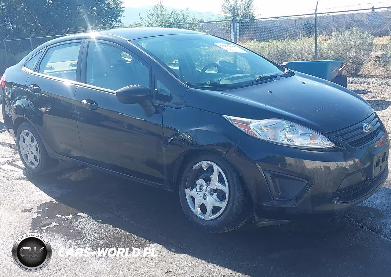 2013 Ford Fiesta S
