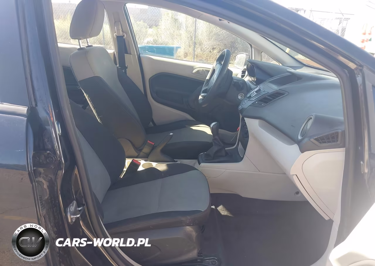 2013 Ford Fiesta S VIN:3FADP4AJ2DM184037 - 5