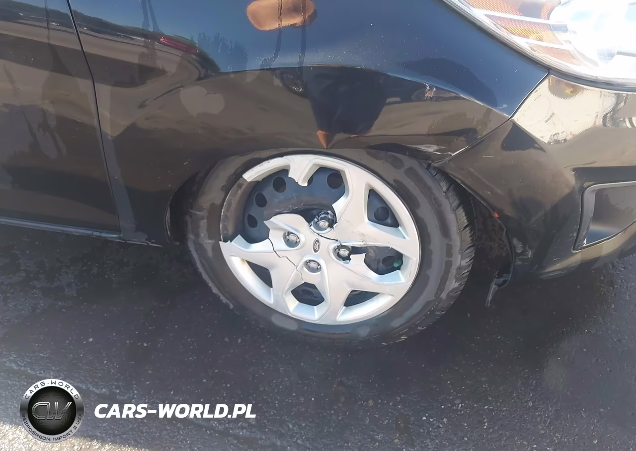 2013 Ford Fiesta S VIN:3FADP4AJ2DM184037 - 6
