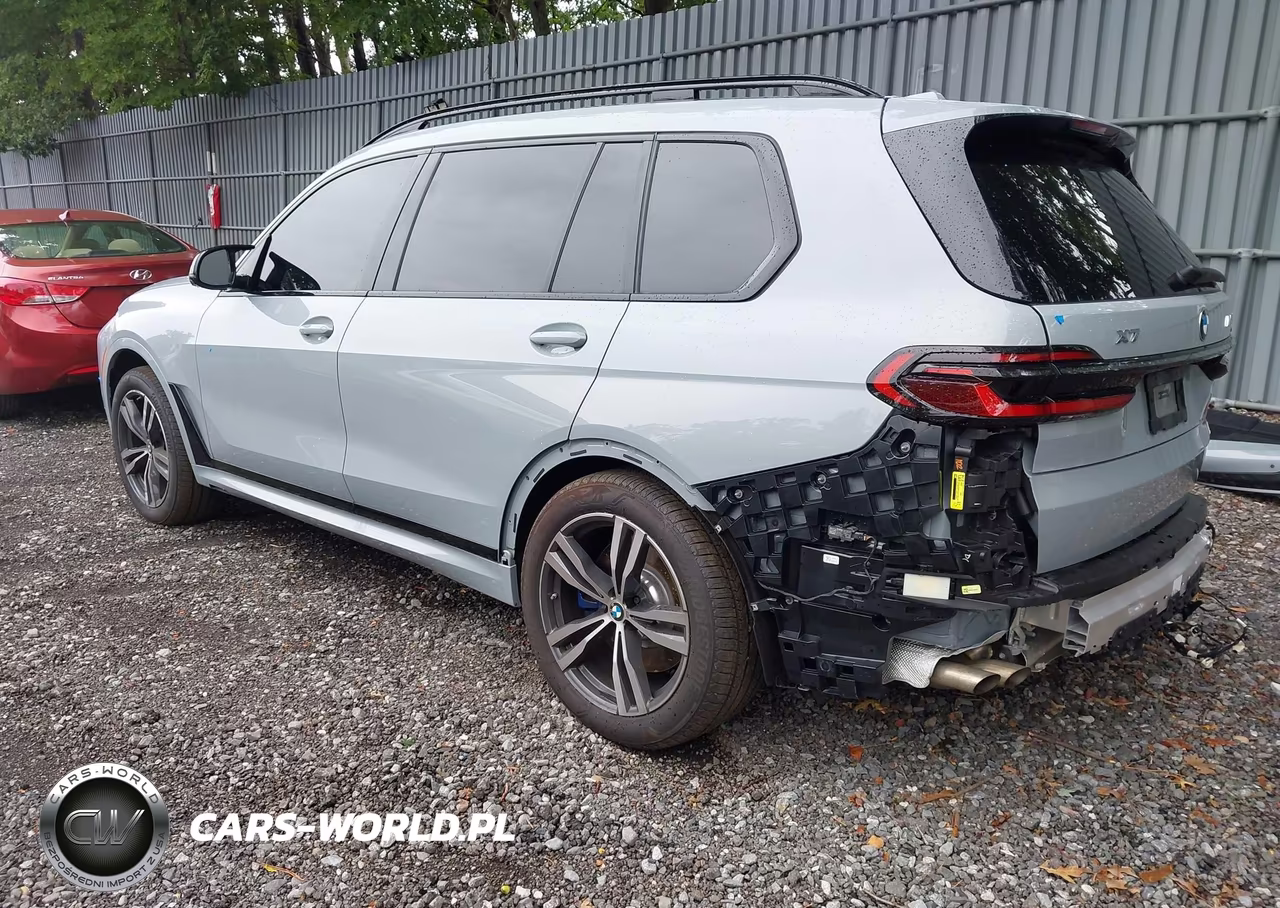 2024 BMW X7 M60I VIN:5UX33EM05R9U70883 - 3