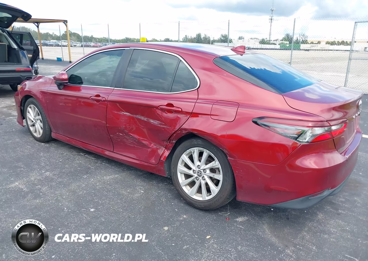 2021 Toyota Camry Le VIN:4T1C11AK4MU567807 - 6