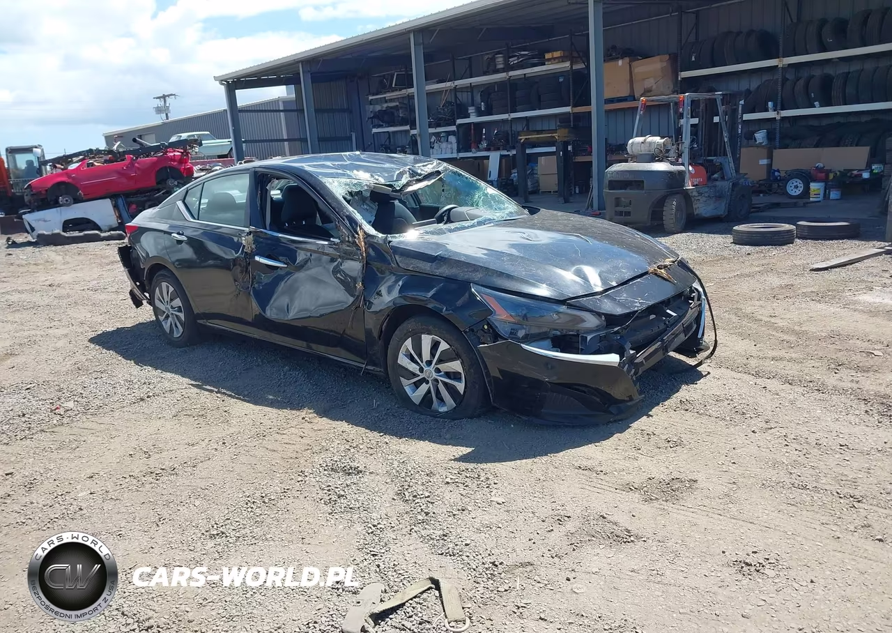 2023 Nissan Altima S