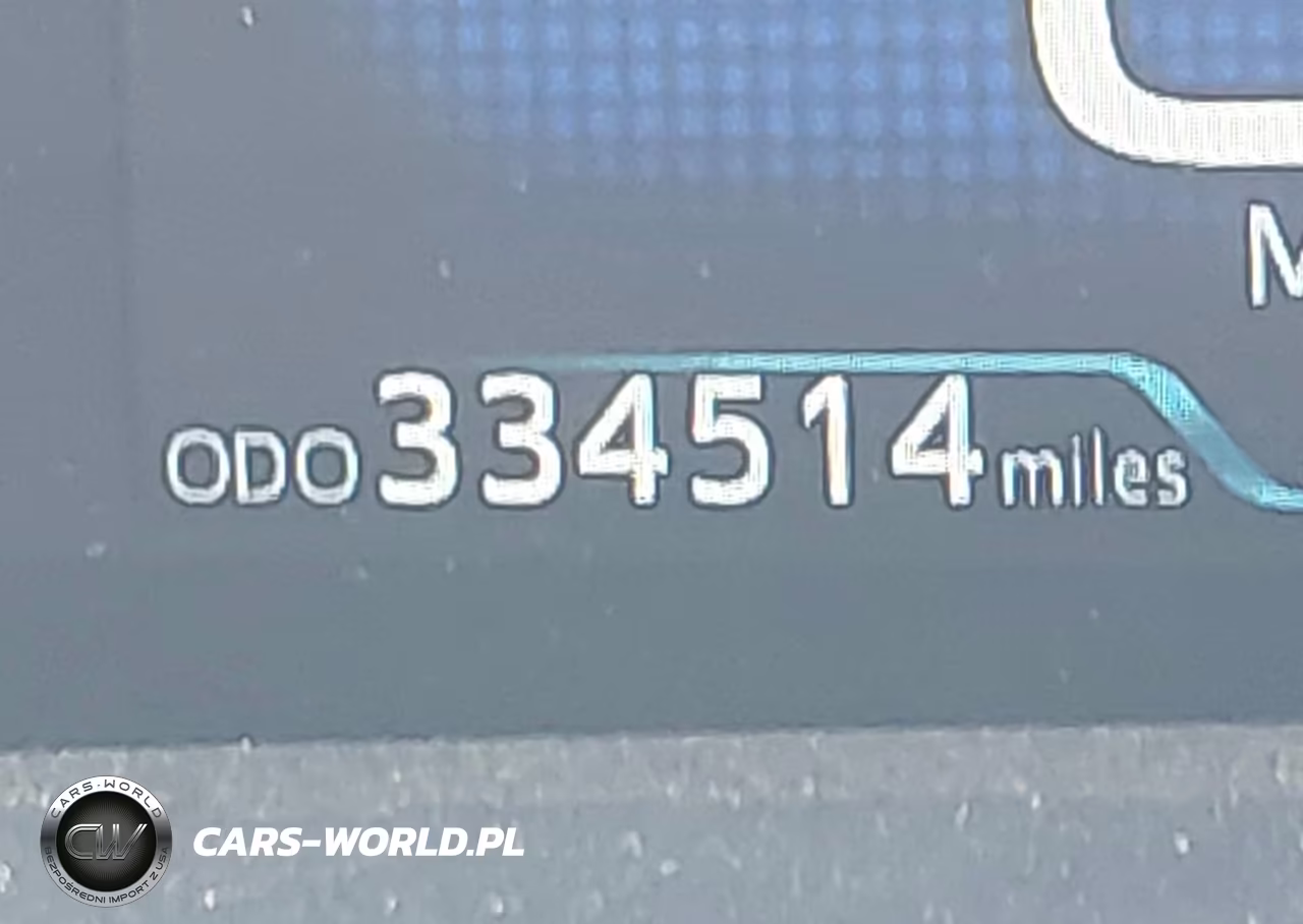 2016 Toyota Prius Three Touring VIN:JTDKARFU5G3524922 - 15
