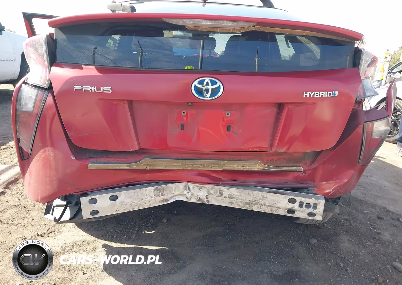 2016 Toyota Prius Three Touring VIN:JTDKARFU5G3524922 - 6