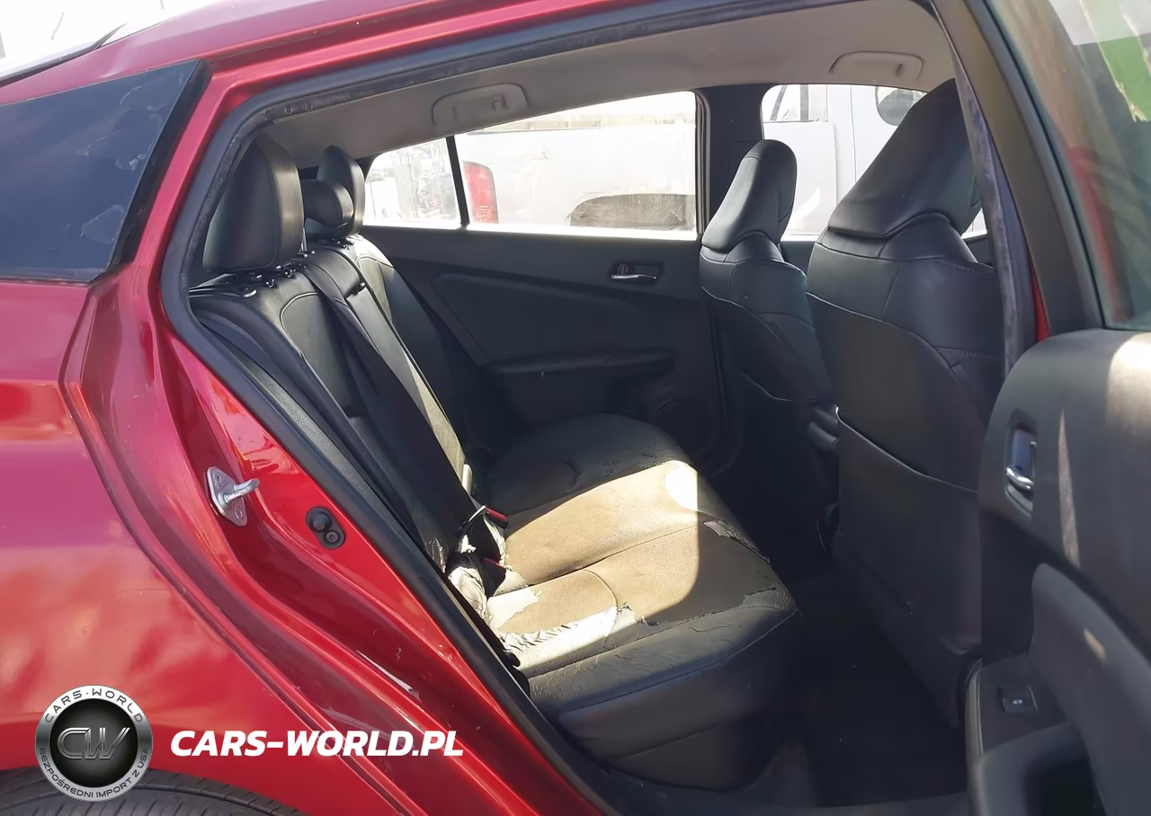 2016 Toyota Prius Three Touring VIN:JTDKARFU5G3524922 - 8