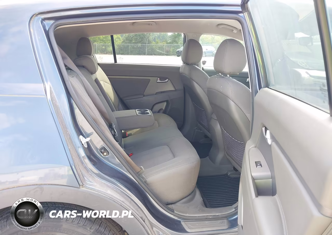 2011 Kia Sportage Lx VIN:KNDPBCA20B7082381 - 8