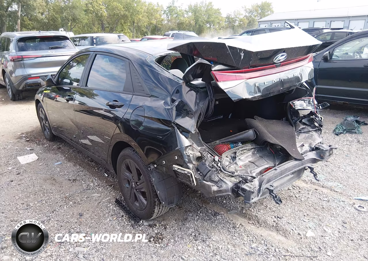 2022 Hyundai Elantra Sel VIN:KMHLM4AG8NU246049 - 3