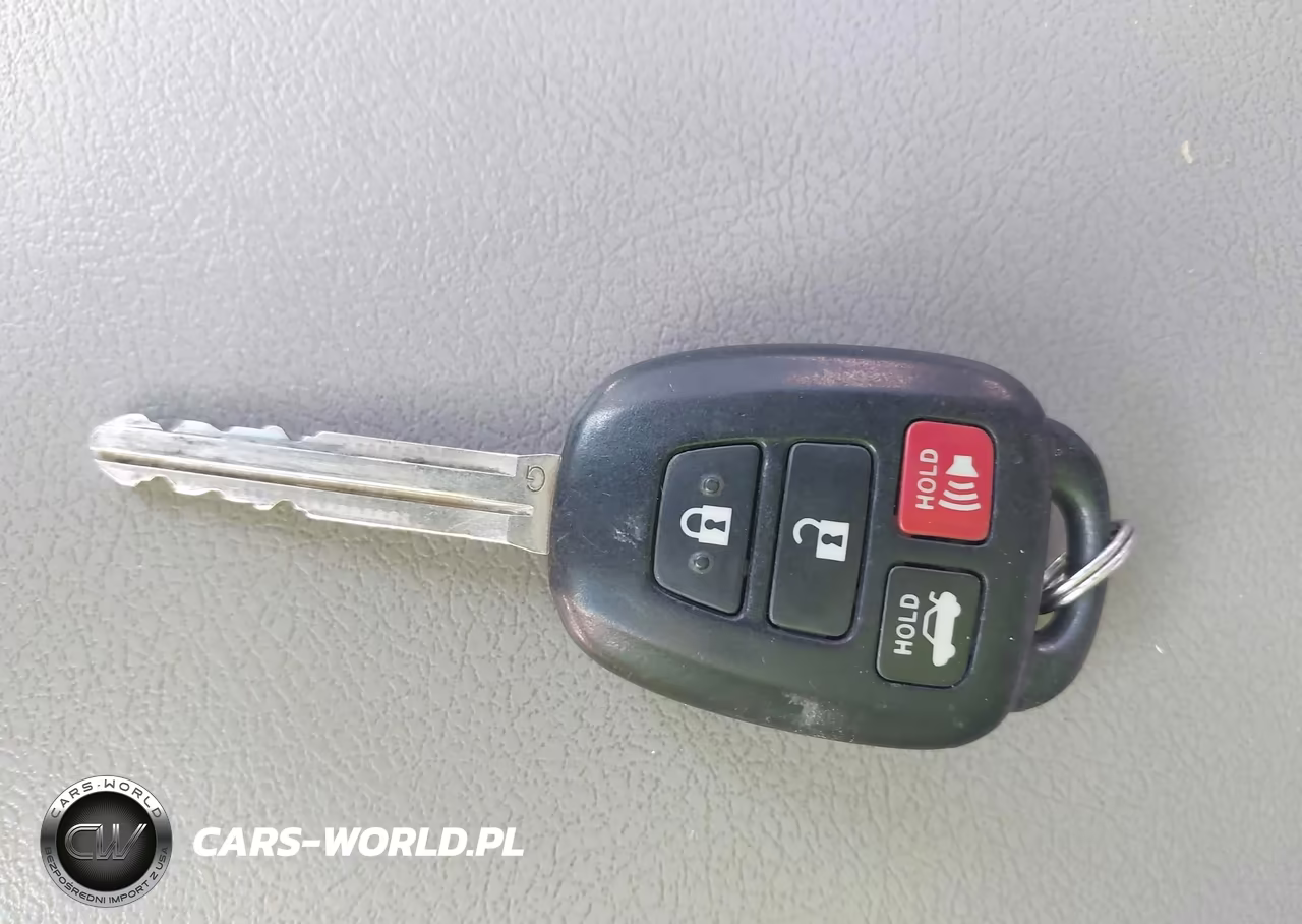 2014 Toyota Camry Le VIN:4T4BF1FK7ER355688 - 11