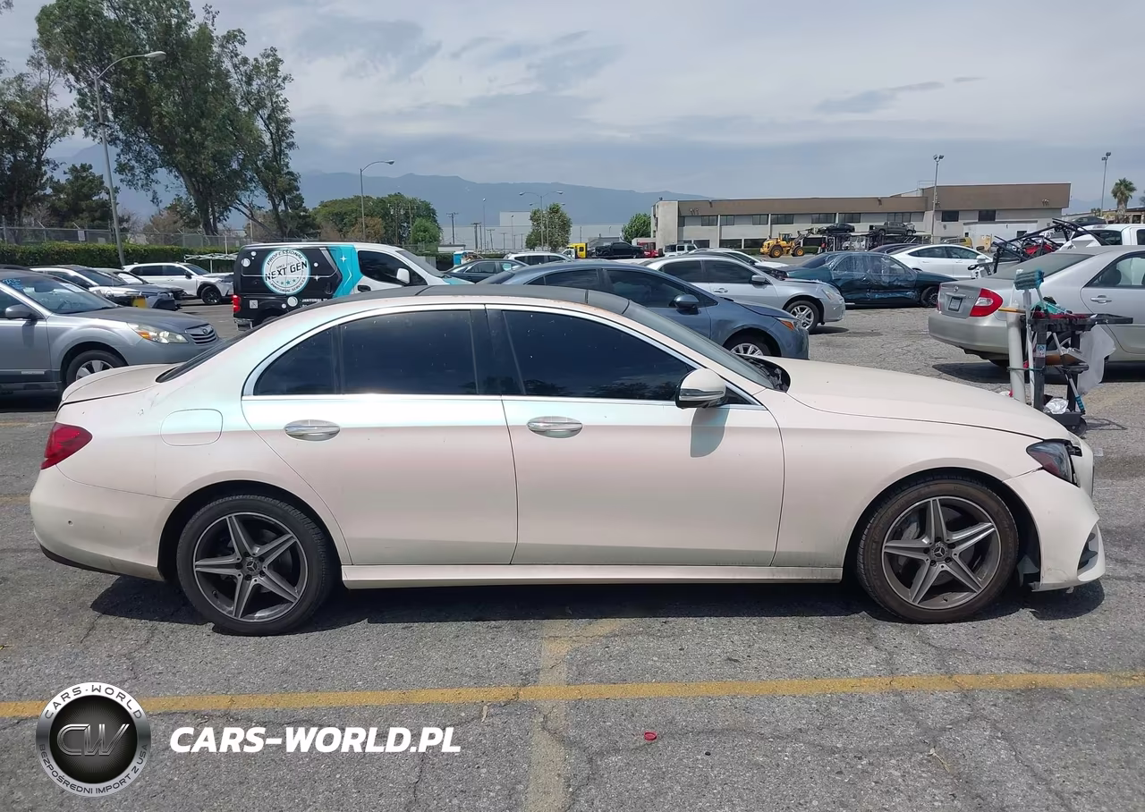 2019 Mercedes-Benz E 300 VIN:WDDZF4JB7KA526366 - 14