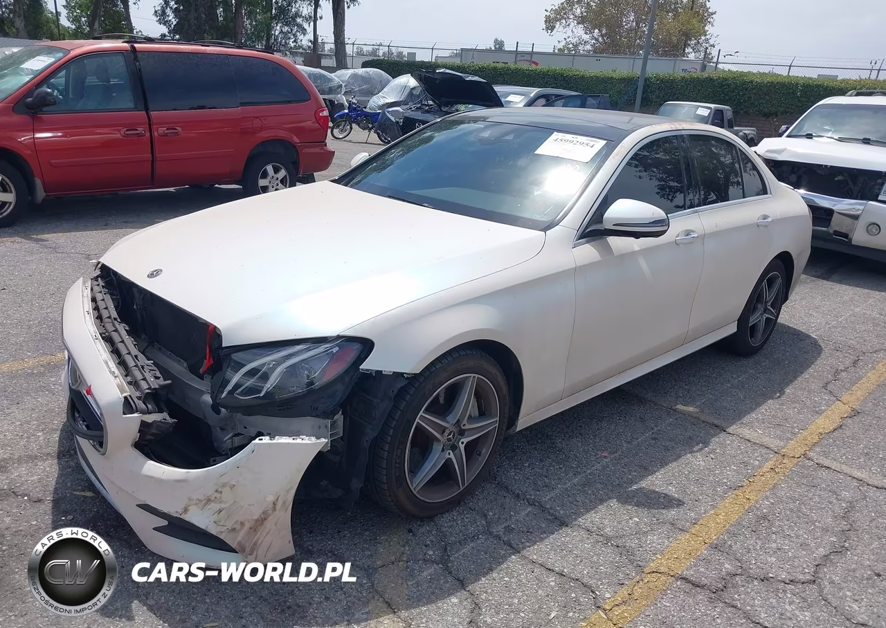2019 Mercedes-Benz E 300 VIN:WDDZF4JB7KA526366 - 2