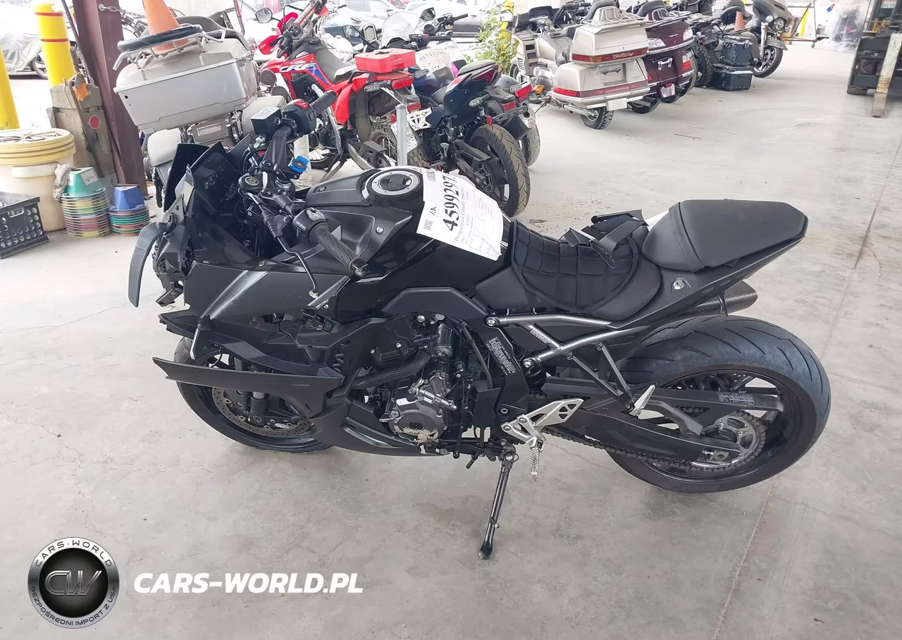 2025 Suzuki Gsx800 F VIN:JS1EM13BXS7101807 - 14