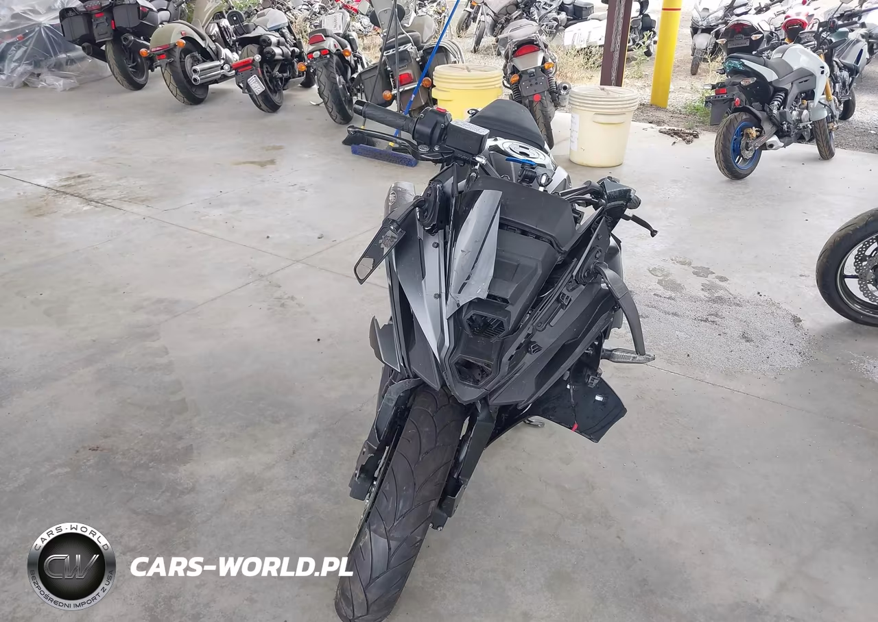 2025 Suzuki Gsx800 F VIN:JS1EM13BXS7101807 - 5