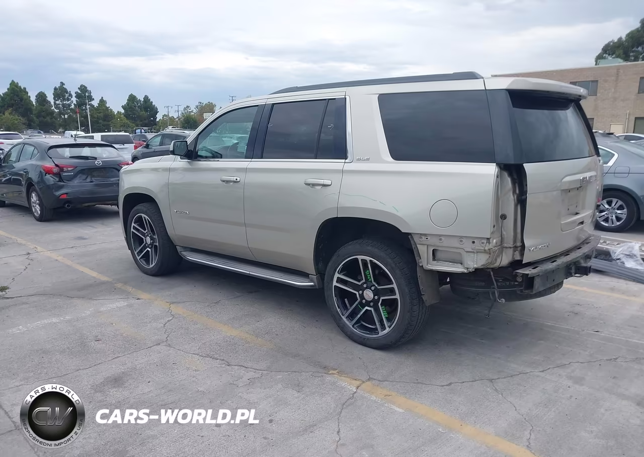 2015 GMC Yukon Sle VIN:1GKS2AKC1FR565186 - 3
