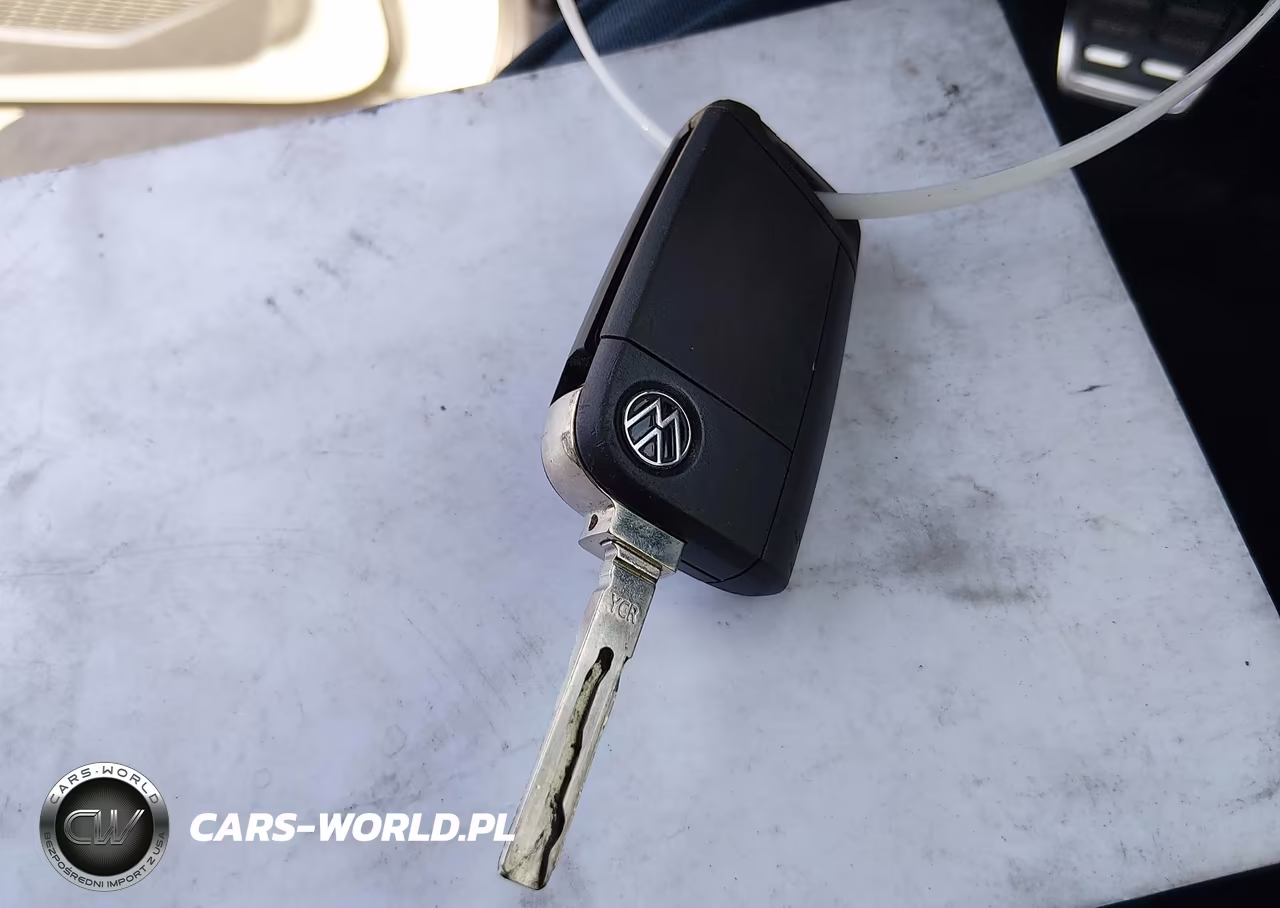 2023 Volkswagen Jetta 1.5T Sport VIN:3VWBM7BU1PM042753 - 11