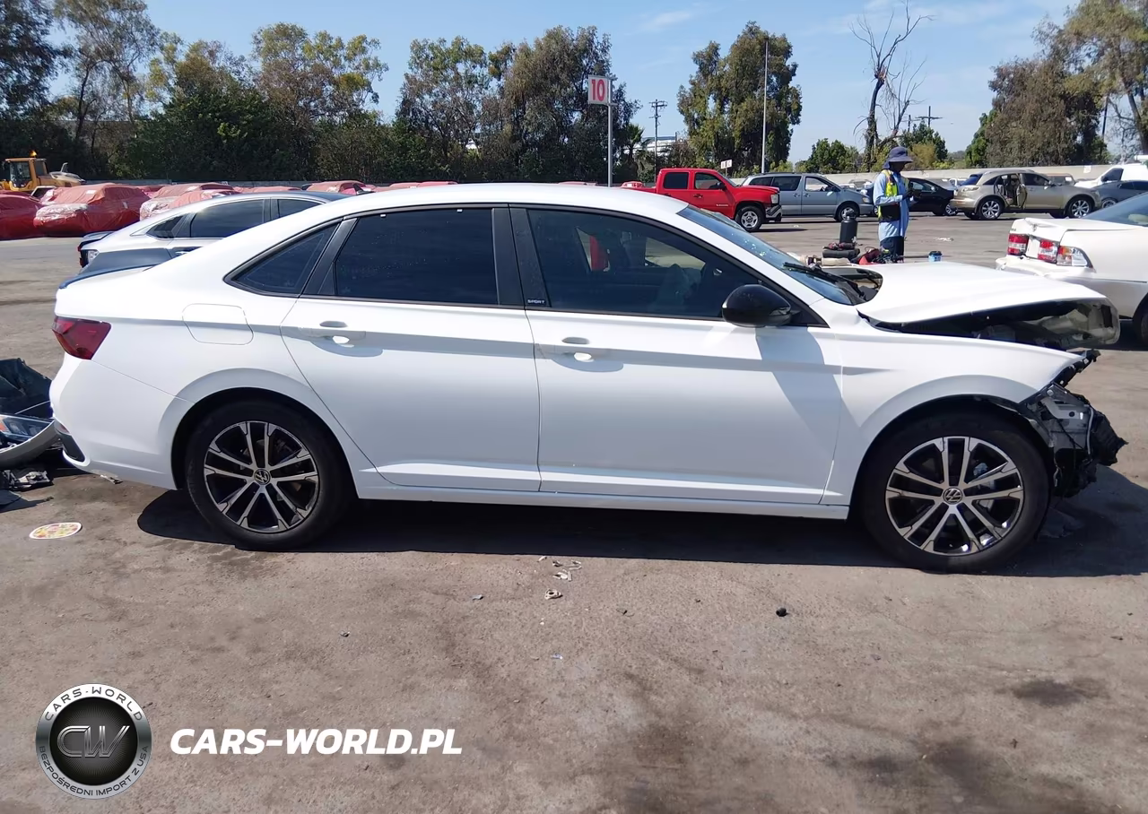 2023 Volkswagen Jetta 1.5T Sport VIN:3VWBM7BU1PM042753 - 14