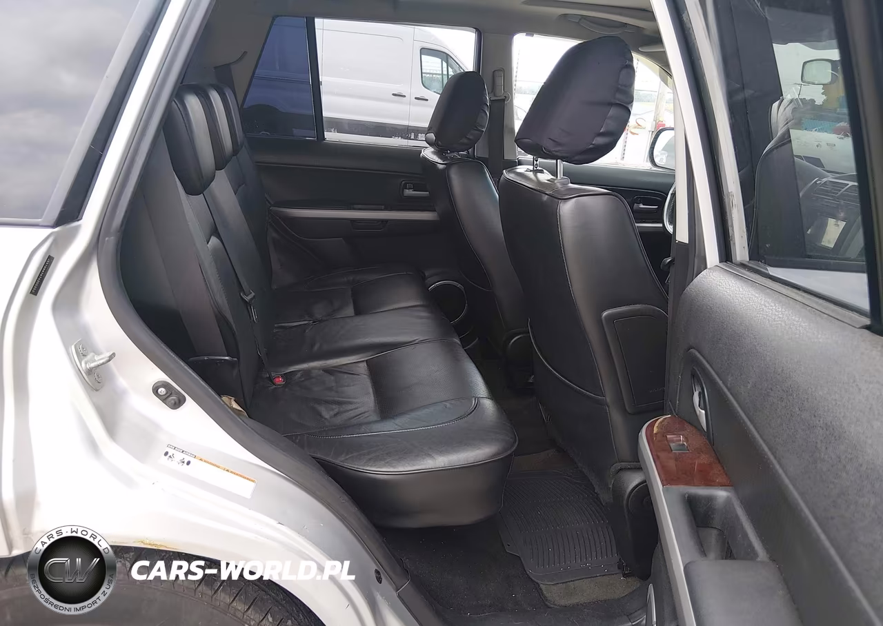 2007 Suzuki Grand Vitara Luxury VIN:JS3TD947474200252 - 8