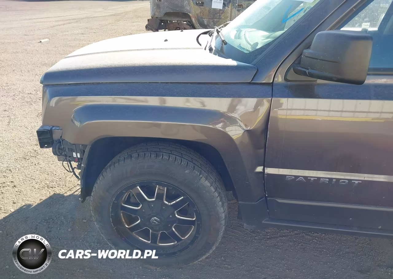 2016 Jeep Patriot Latitude VIN:1C4NJRFB9GD730492 - 18