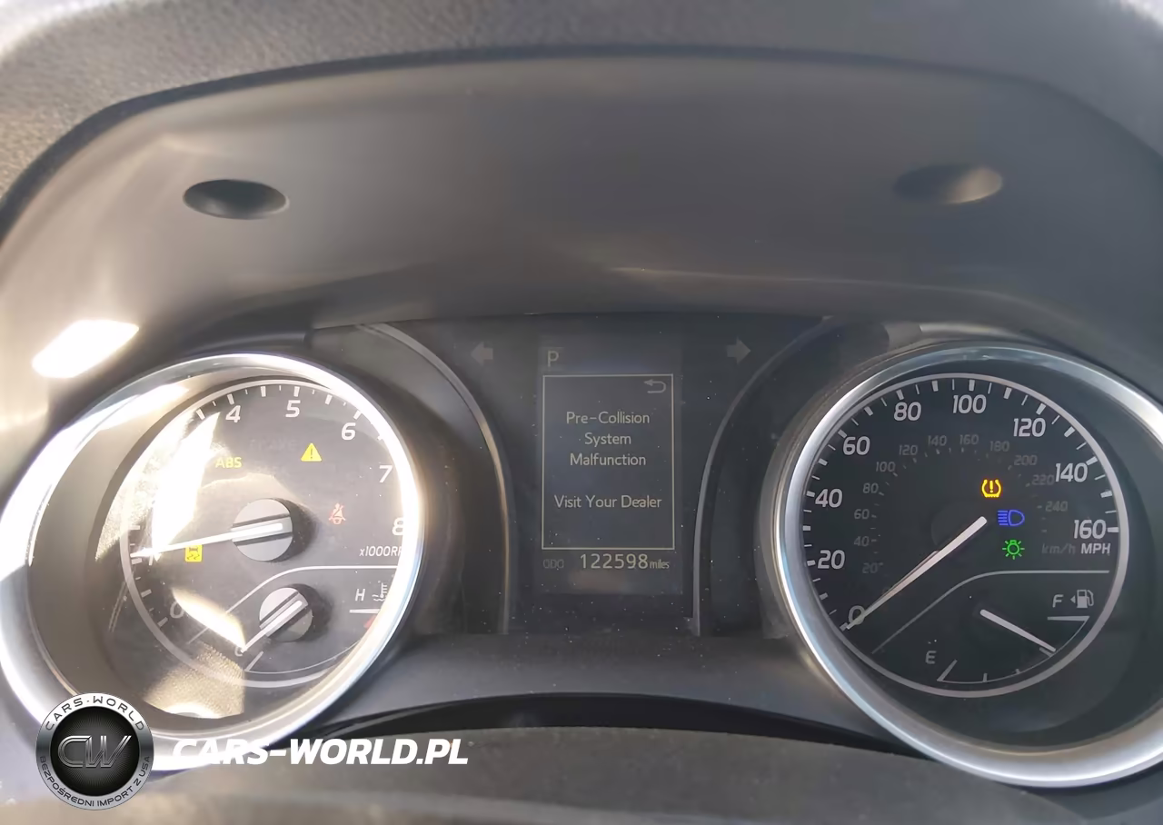 2018 Toyota Camry Le VIN:4T1B11HK5JU010207 - 7