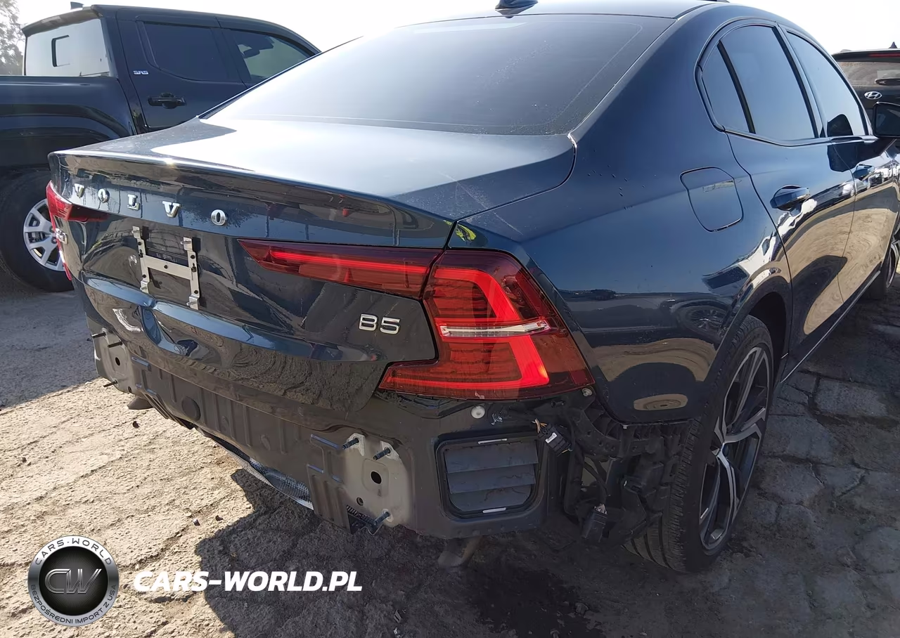 2024 Volvo S60 B5 Core Dark Theme VIN:7JRL12FK6RG325109 - 19