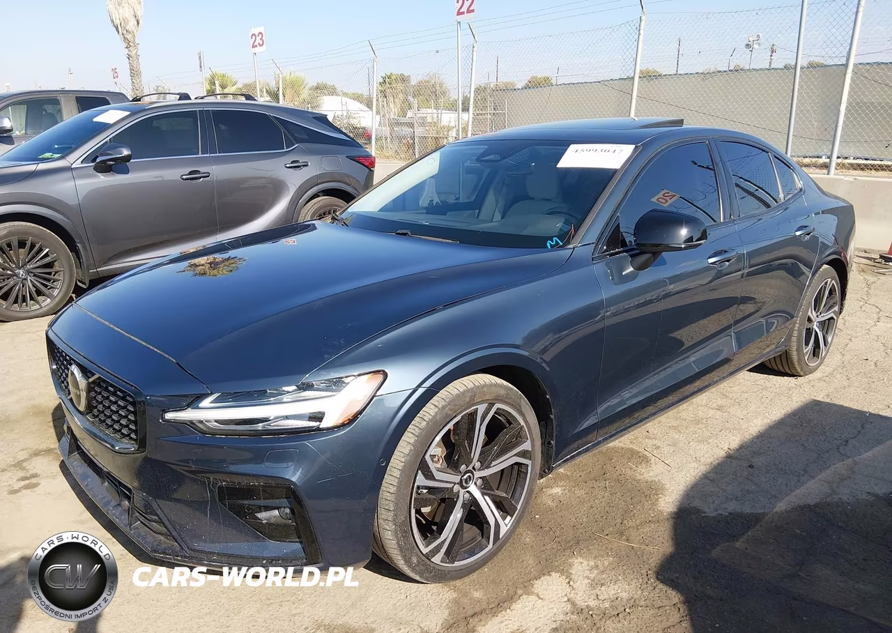 2024 Volvo S60 B5 Core Dark Theme VIN:7JRL12FK6RG325109 - 2