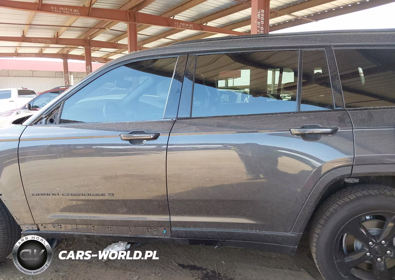 2022 Jeep Grand Cherokee L Altitude 4X2 VIN:1C4RJJAG7N8592205 - 15