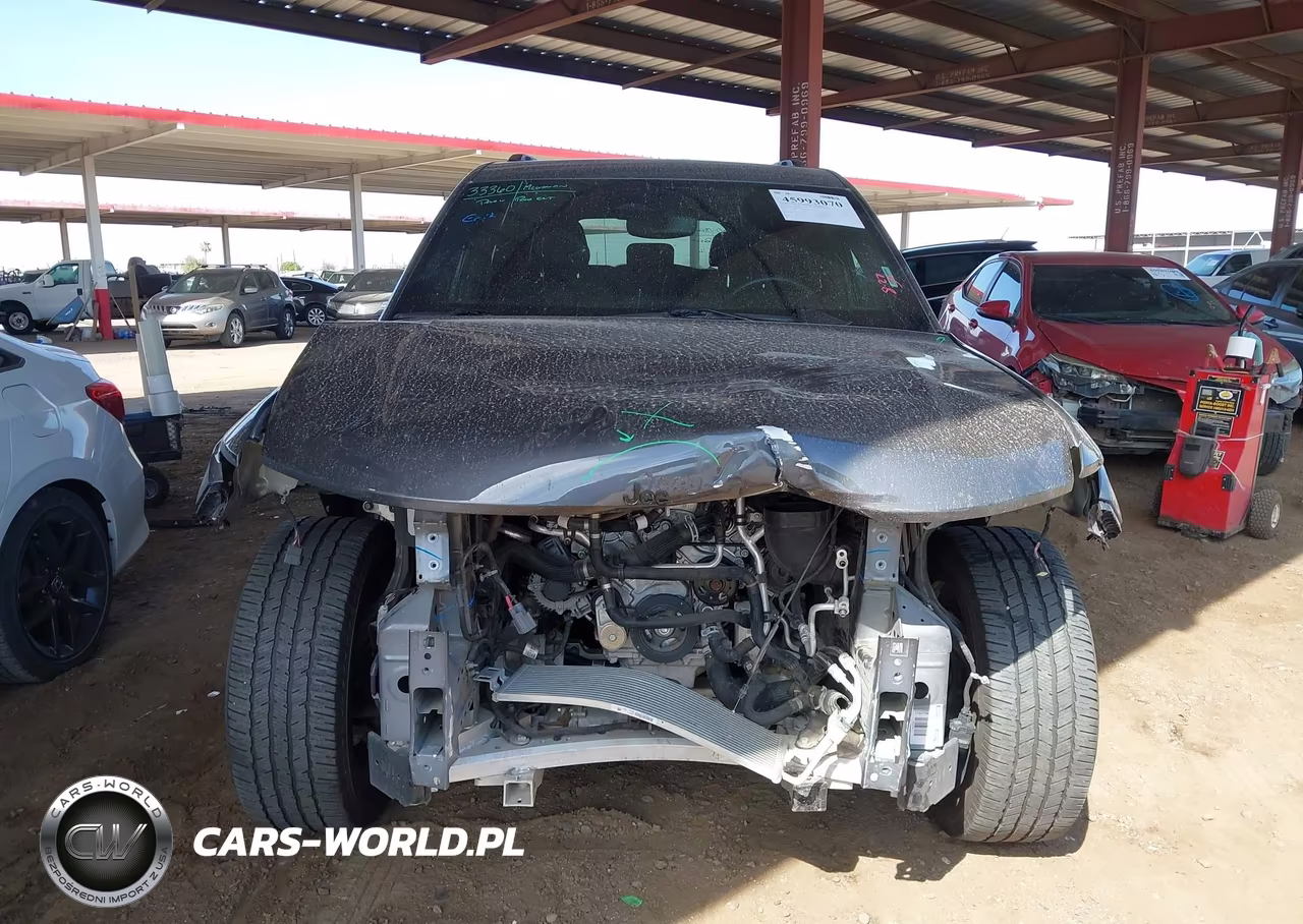 2022 Jeep Grand Cherokee L Altitude 4X2 VIN:1C4RJJAG7N8592205 - 6
