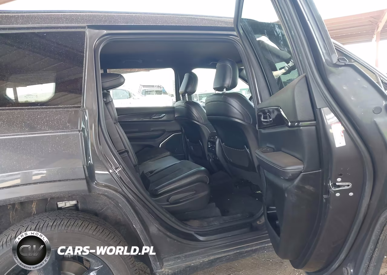 2022 Jeep Grand Cherokee L Altitude 4X2 VIN:1C4RJJAG7N8592205 - 8