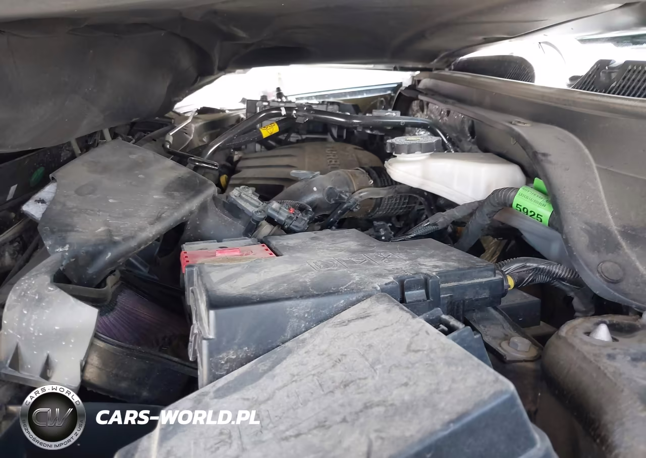 2025 Chevrolet Trax Fwd Lt VIN:KL77LHEP1SC211183 - 10