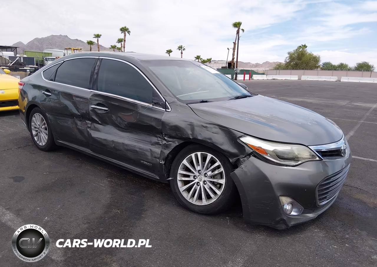 2013 Toyota Avalon Hybrid Limited