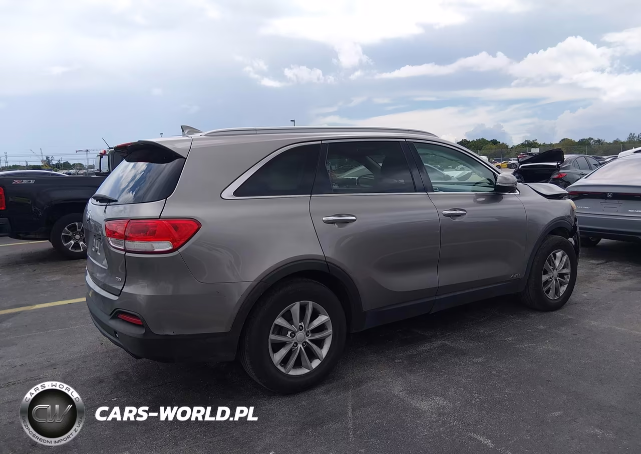 2016 Kia Sorento 2.4L Lx VIN:5XYPGDA31GG032373 - 4