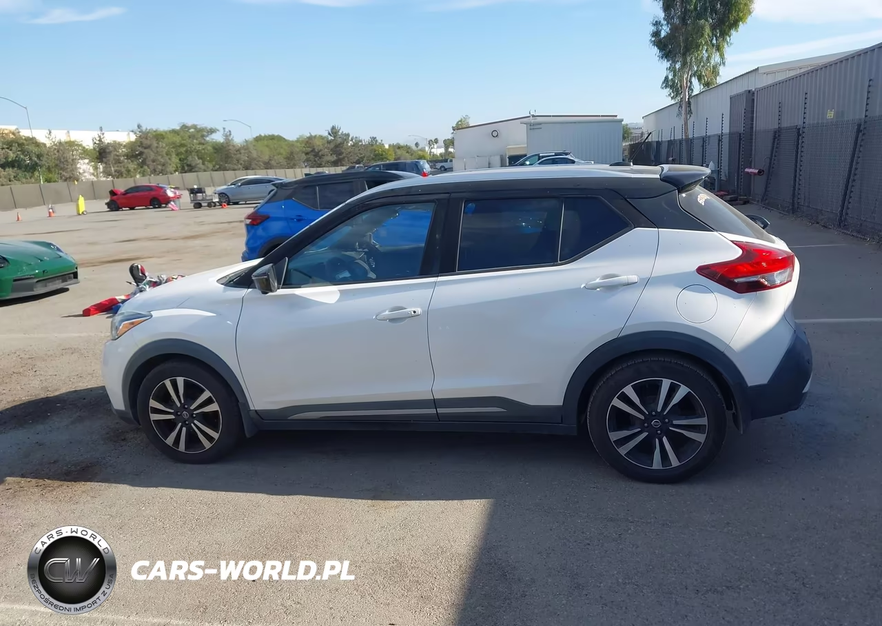 2020 Nissan Kicks Sr Xtronic Cvt VIN:3N1CP5DV8LL532831 - 16