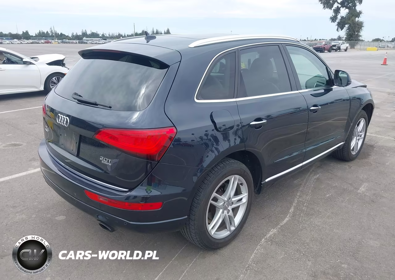 2017 Audi Q5 2.0T Premium VIN:WA1L2AFP1HA022929 - 4