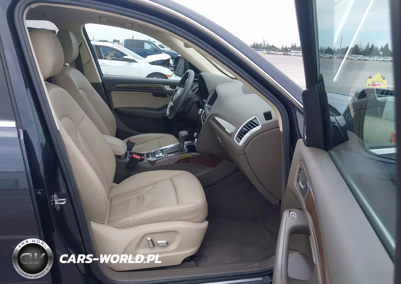 2017 Audi Q5 2.0T Premium VIN:WA1L2AFP1HA022929 - 5