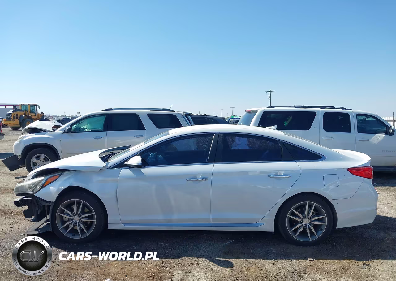 2015 Hyundai Sonata Sport 2.0T VIN:5NPE34AB3FH086758 - 15