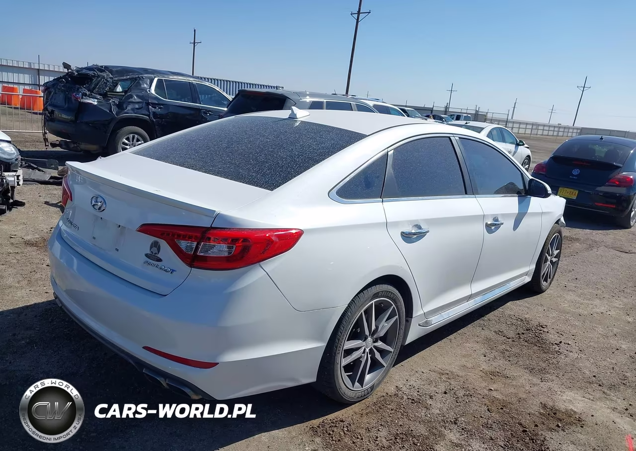 2015 Hyundai Sonata Sport 2.0T VIN:5NPE34AB3FH086758 - 4