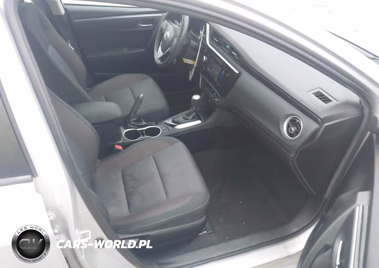 2019 Toyota Corolla Le VIN:2T1BURHE1KC127172 - 5