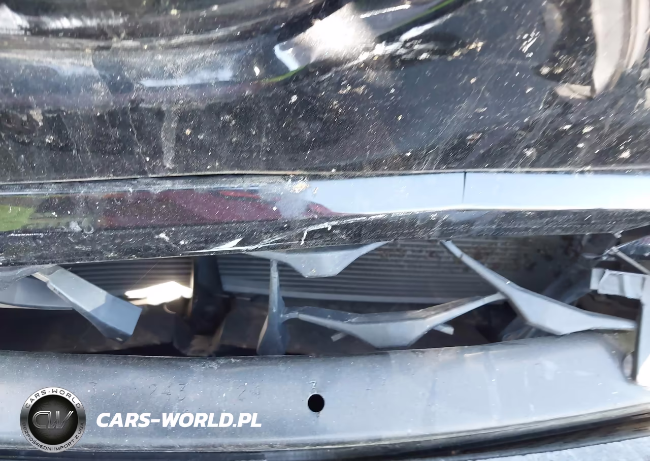 2024 Toyota Corolla Cross Hybrid Nightshade Edition VIN:7MUFBABG2RV052783 - 19
