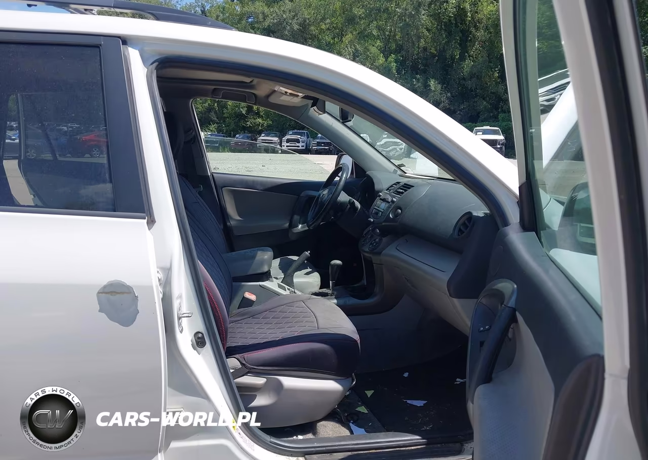 2011 Toyota Rav4 Limited V6 VIN:2T3DK4DV6BW057830 - 5