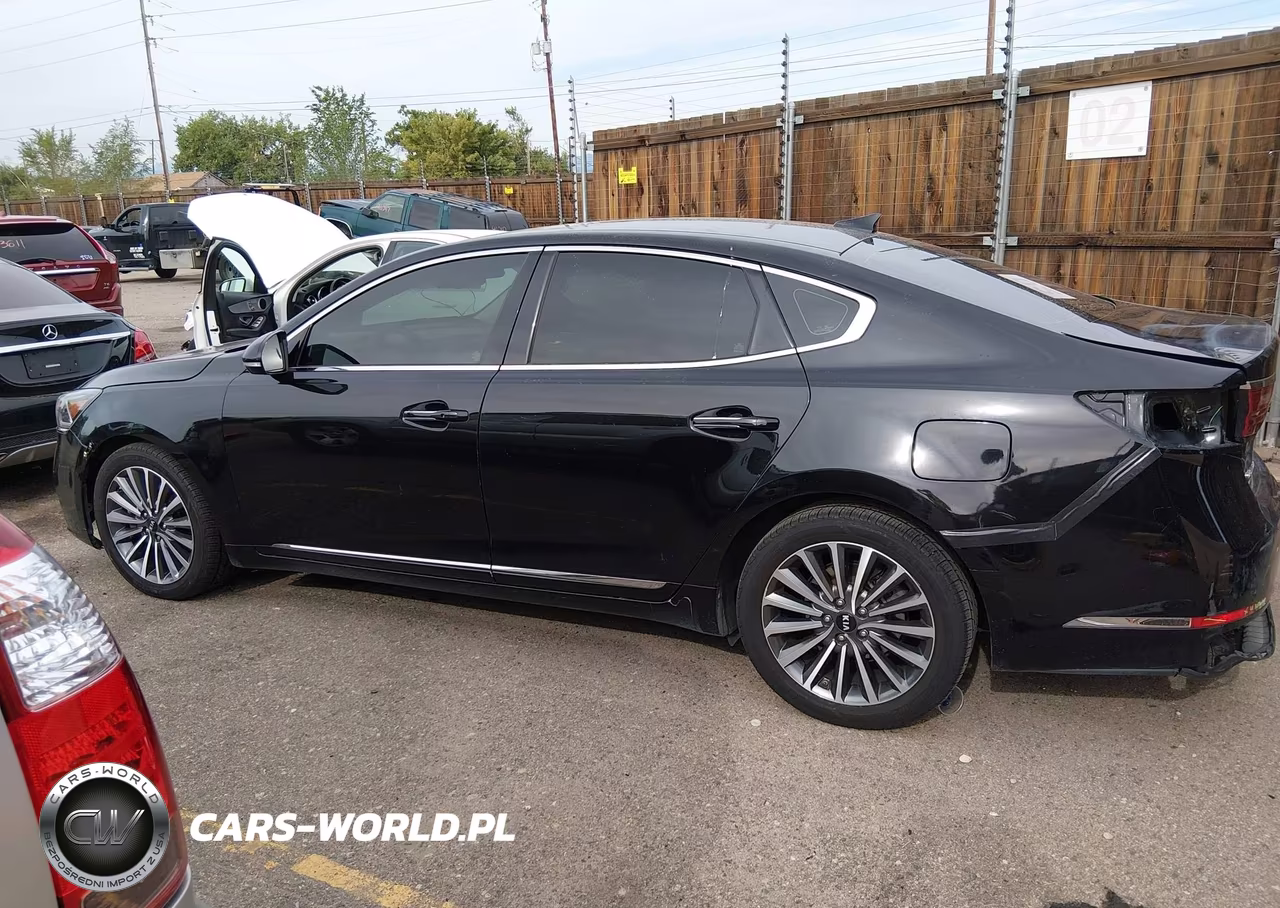 2017 Kia Cadenza Premium VIN:KNALB4J16H5094130 - 15