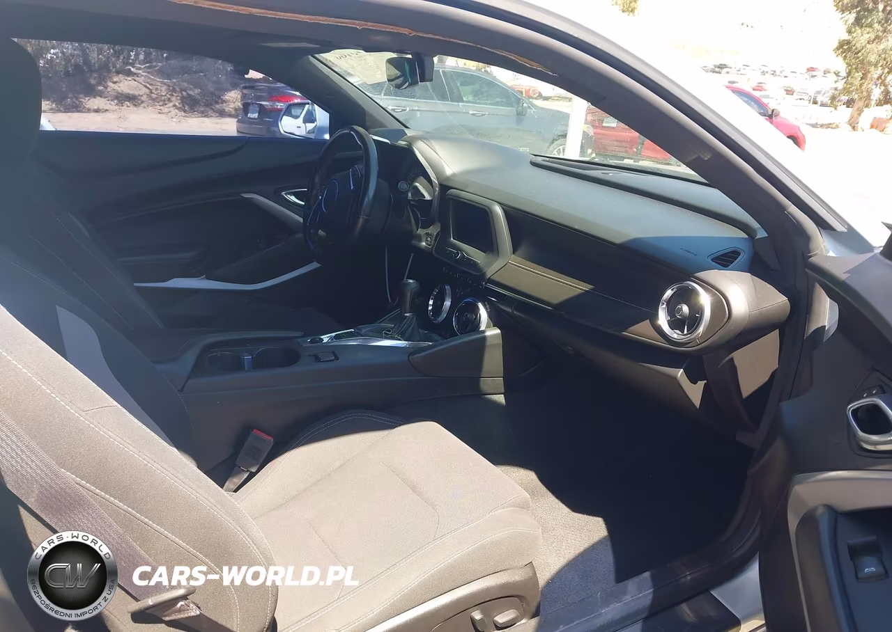 2017 Chevrolet Camaro 1Ls VIN:1G1FA1RX5H0186622 - 5