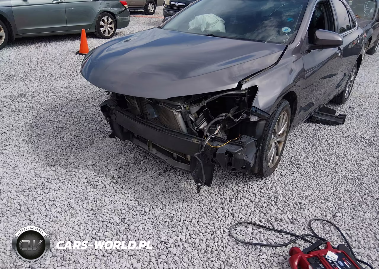 2016 Toyota Camry Xle VIN:4T4BF1FK8GR566742 - 6